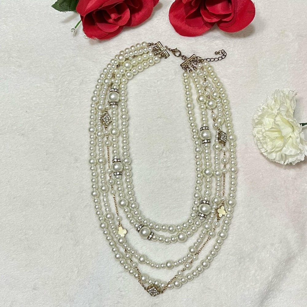 Vintage Multi-strand Layered Pearl & Crystals Statement Necklace W/Clover Charms - Picture 2 of 13